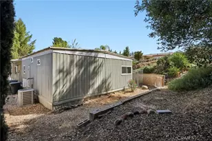 22819 Skylink, Canyon Lake, CA 92587 - Photo 36