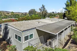 22819 Skylink, Canyon Lake, CA 92587 - Photo 40