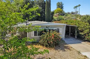 22819 Skylink, Canyon Lake, CA 92587 - Photo 38