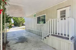 22819 Skylink, Canyon Lake, CA 92587 - Photo 4