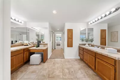 24239 Broad Oak Street, Murrieta, CA 92562 - Photo 38