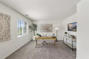 24239 Broad Oak St, Murrieta, CA 92562 - Photo 32
