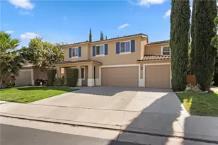 24239 Broad Oak St, Murrieta, CA 92562 - Photo 10