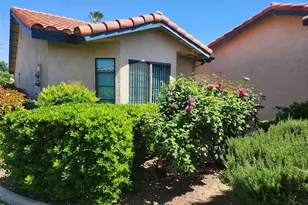 1086 Morning Mist, Hemet, CA 92545 - Photo 2