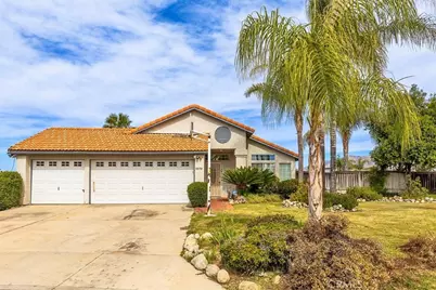 44194 Meadow Grove, Hemet, CA 92544 - Photo 2