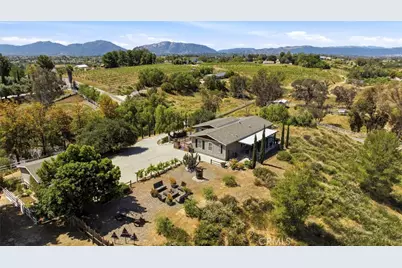 41714 Avenida De Anita, Temecula, CA 92592 - Photo 2