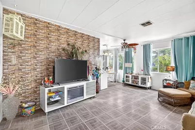 881 N Lake #219, Hemet, CA 92544 - Photo 4