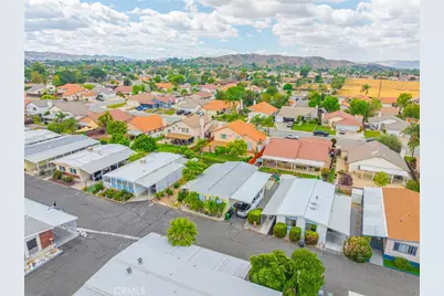 881 N Lake #219, Hemet, CA 92544 - Photo 38