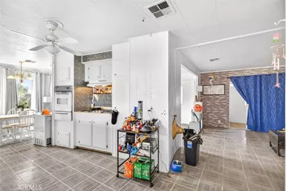 881 N Lake #219, Hemet, CA 92544 - Photo 12