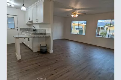 881 N Lake Street #357, Hemet, CA 92544 - Photo 8