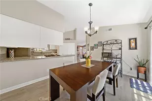 23891 Via Astuto, Murrieta, CA 92562 - Photo 10