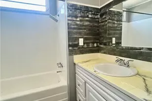 42751 E Florida Ave, Hemet, CA 92544 - Photo 14