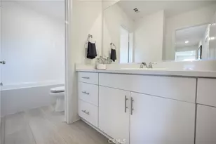 2431 Gunner Ridge Way, Rialto, CA 92377 - Photo 12