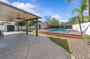 27497 Yellowwood Way, Murrieta, CA 92562 - Photo 48