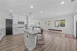 27497 Yellowwood Way, Murrieta, CA 92562 - Photo 10