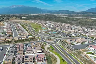 2433 Gunner Ridge Way, Rialto, CA 92377 - Photo 24