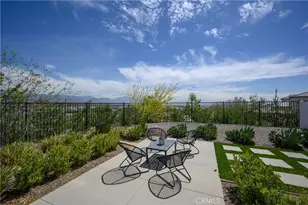 2435 Gunner Ridge Way, Rialto, CA 92377 - Photo 20