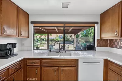 2218 Redwood Drive, Hemet, CA 92545 - Photo 16