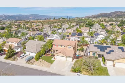 39909 Candy Apple, Murrieta, CA 92562 - Photo 38