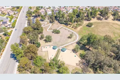 39909 Candy Apple, Murrieta, CA 92562 - Photo 46