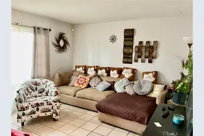 40238 Stetson Avenue, Hemet, CA 92543 - Photo 2
