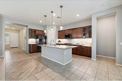 1394 Via La Presa, Hemet, CA 92545 - Photo 8