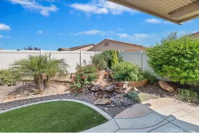 1394 Via La Presa, Hemet, CA 92545 - Photo 30