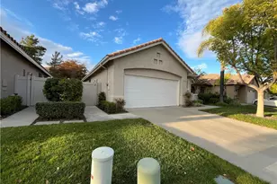 40429 Via Camposeco, Murrieta, CA 92562 - Photo 2