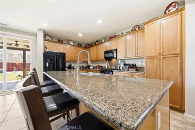 27073 N Bay Lane, Menifee, CA 92585 - Photo 10