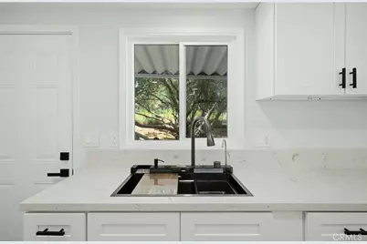 32290 Bilton Way, Wildomar, CA 92595 - Photo 14