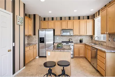15475 Solstice Ct, Lake Elsinore, CA 92530 - Photo 16