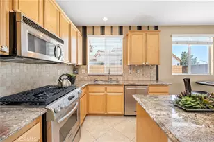 15475 Solstice Ct, Lake Elsinore, CA 92530 - Photo 18