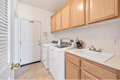 15475 Solstice Ct, Lake Elsinore, CA 92530 - Photo 10