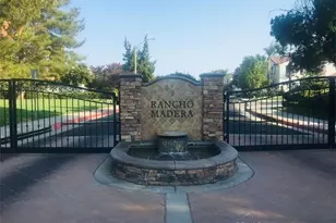 45407 Callesito Altar, Temecula, CA 92592 - Photo 4