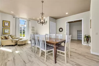 45407 Callesito Altar, Temecula, CA 92592 - Photo 10