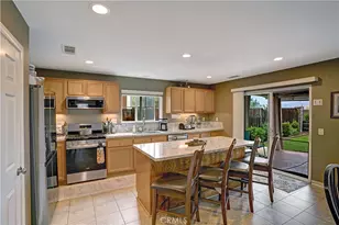 45015 Bronze Star, Lake Elsinore, CA 92532 - Photo 12