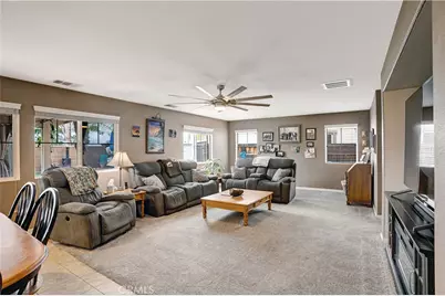 45015 Bronze Star, Lake Elsinore, CA 92532 - Photo 10