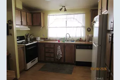 24600 Mountain Avenue #63, Hemet, CA 92544 - Photo 4