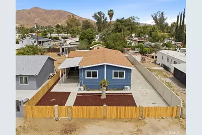 33098 Finch Street, Winchester, CA 92596 - Photo 2