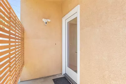 17622 Sutherland, Lake Elsinore, CA 92530 - Photo 4