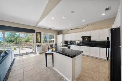 36220 Madora Drive, Wildomar, CA 92595 - Photo 12