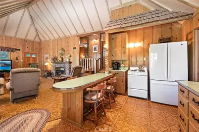 29059 Hook Creek Road, Cedar Glen, CA 92321 - Photo 12
