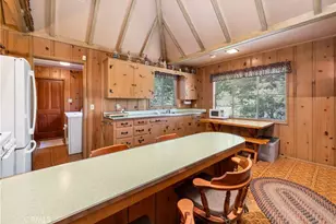 29059 Hook Creek Rd, Cedar Glen, CA 92321 - Photo 10