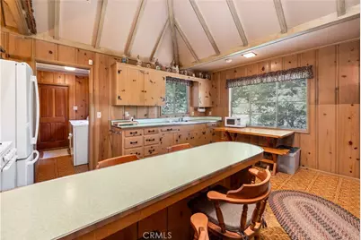 29059 Hook Creek Road, Cedar Glen, CA 92321 - Photo 10