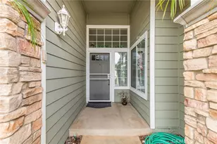 32845 Trailwood Ct, Wildomar, CA 92595 - Photo 4