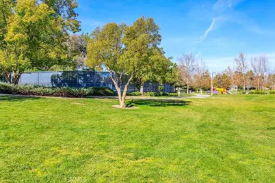 43115 Corte Landeros, Temecula, CA 92592 - Photo 36