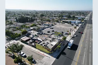 10500 S Prairie Avenue, Inglewood, CA 90303 - Photo 12