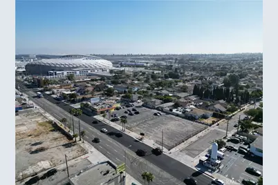 10500 S Prairie Avenue, Inglewood, CA 90303 - Photo 4