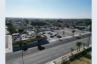 10500 S Prairie Avenue, Inglewood, CA 90303 - Photo 14