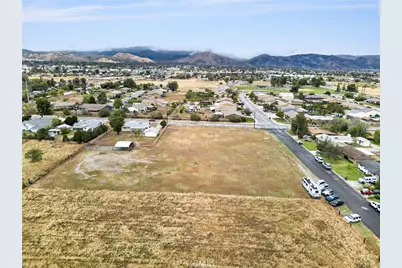 514 E Victory, Banning, CA 92220 - Photo 50